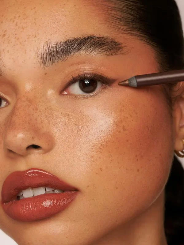 24hr Waterproof Eyeliner ~ Bold, stay-put color that never quits - Image 3