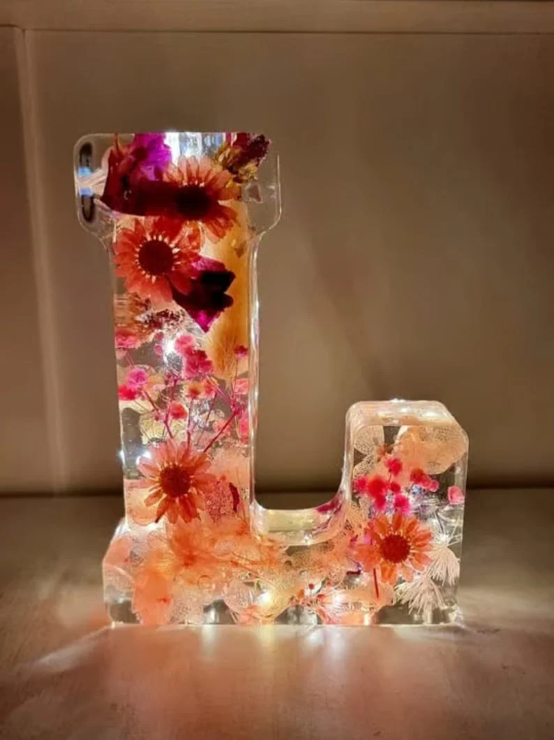 Handmade Floral Resin Night Light ~ Bring artistic light to your home effortlessly - Image 12