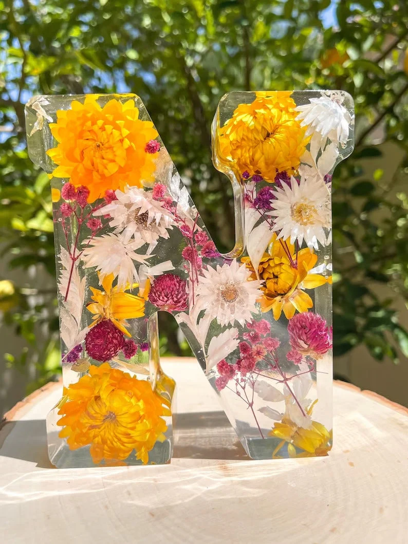 Handmade Floral Resin Night Light ~ Bring artistic light to your home effortlessly - Image 14